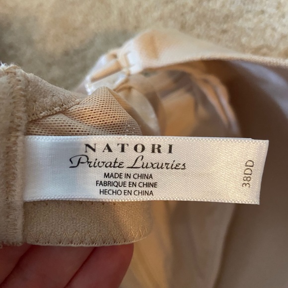 Natori Private Luxuries Maternity/Nursing Bras x2 - Picture 2 of 2